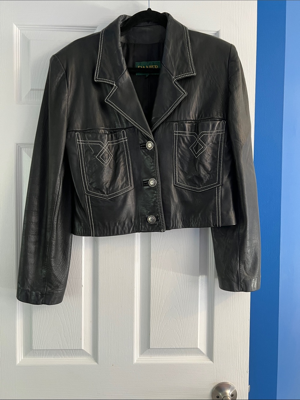 Vintage Danier Black Leather Cropped Jacket with Contrast Stitching